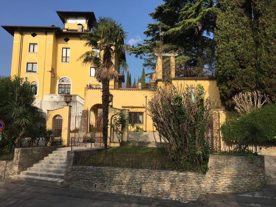Villa Callas Divina Sirmione Luaran gambar