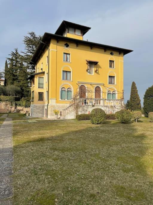 Villa Callas Divina Sirmione Luaran gambar