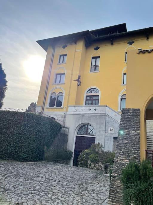 Villa Callas Divina Sirmione Luaran gambar
